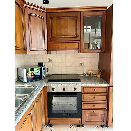 Apartment With Garden And Garage Dongo - Larihome A28 Dış mekan fotoğraf